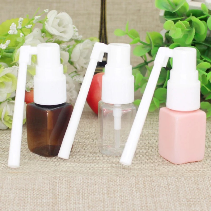 Travel Accessories Bottles - ขวดสเปรย์พลาสติก PET สีเหลืองอำพันขนาด 10 มล. แบบปั๊มพ่นจมูก