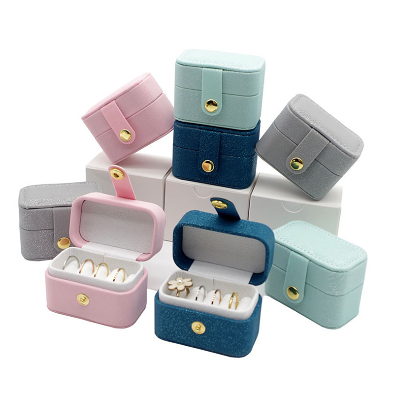 Accessories Travel Jewelry Box - กล่องใส่เครื่องประดับแบบพกพาทำจากหนัง PU สำหรับตั้งโต๊ะหรือเดินทาง ใช้เก็บต่างหู ตุ้มหู และเครื่องประดับอื่นๆ
