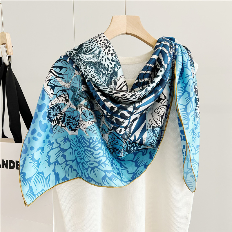 ผ้าพันคอไหมพิมพ์ลายสิงโต ดีไซน - Travel Accessories Designer บทวิจารณ์และราคา