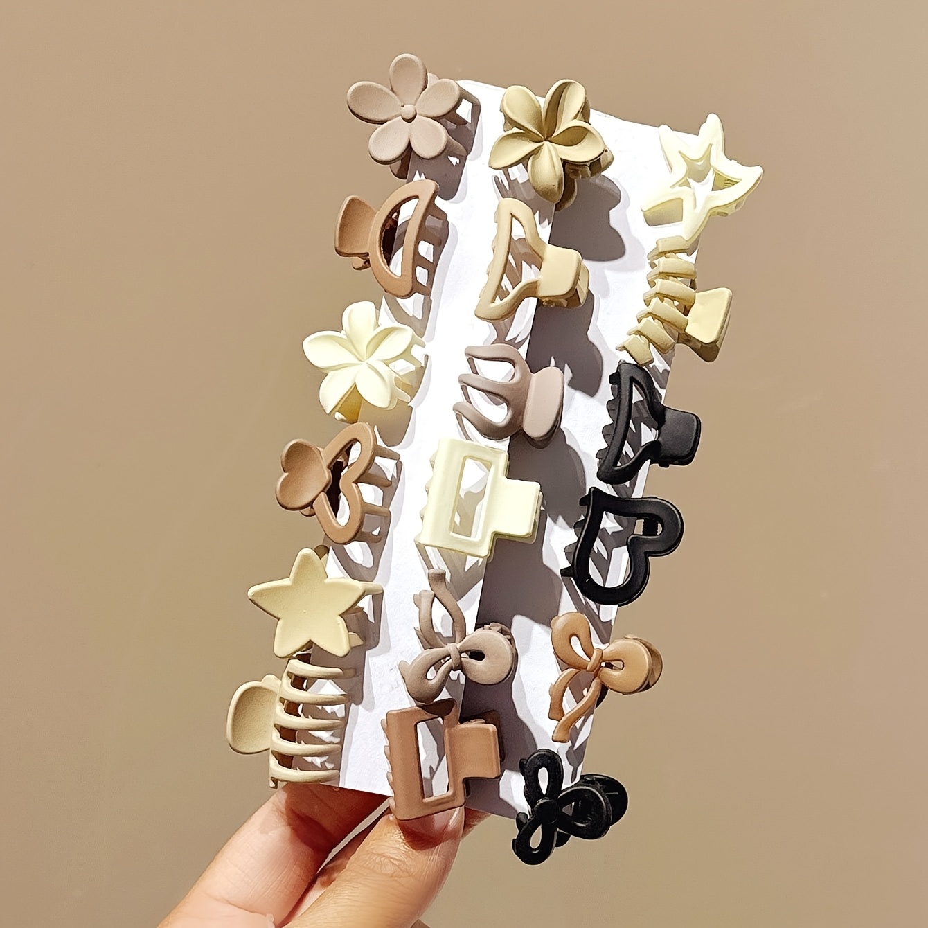 คลิปหนีบขนาดเล็กสีเบจแบบคละแบบ - Travel Accessories To Gift บทวิจารณ์และราคา